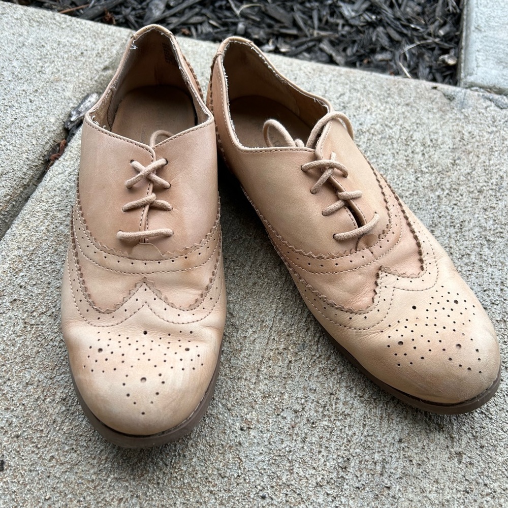 Cynthia Rowley Tan Oxfords